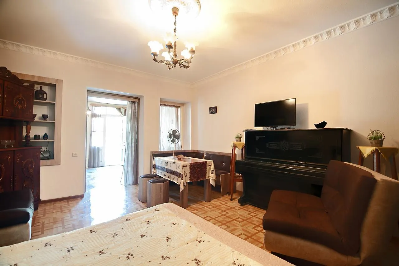Margarita'S Apartment Tbilisi Georgia